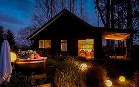 Fiery Peak Eco-Retreat With Stargazing, Wood-Fired Hot Tub And Plunge Pool